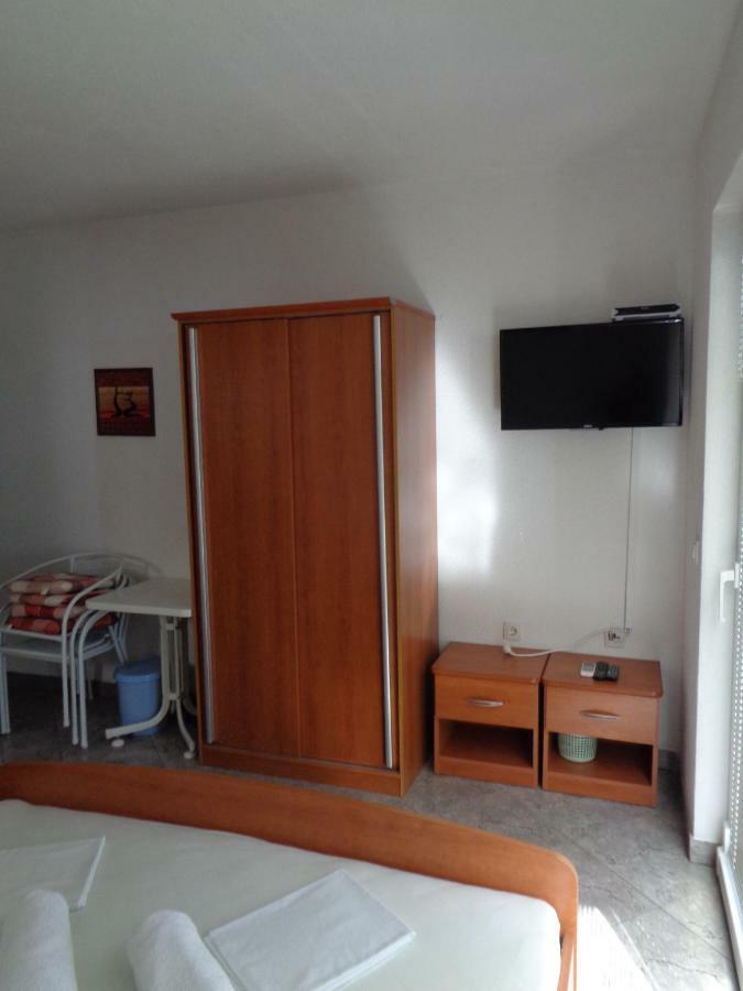 Apartment Rados Lokva Rogoznica